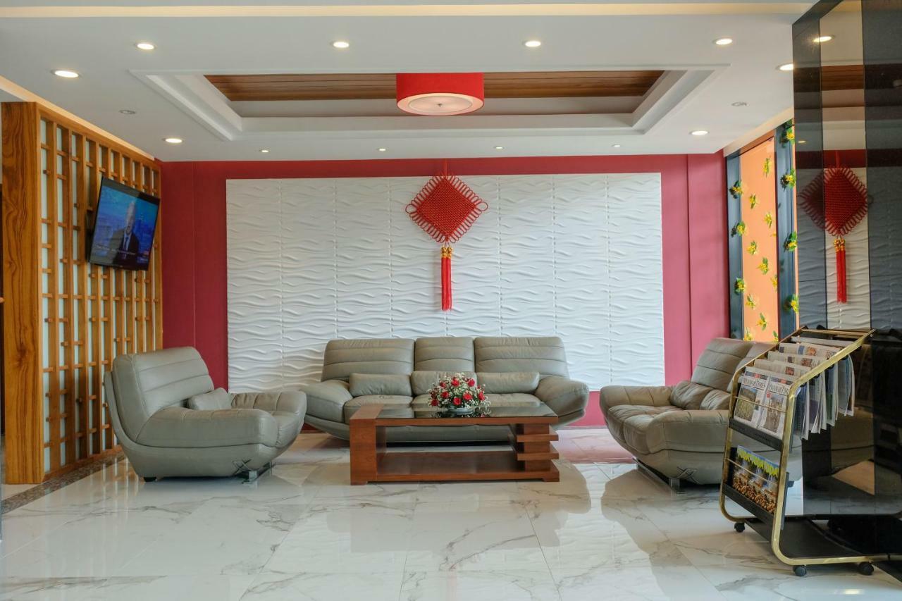 Ritz Grand Hotel Mandalay Exterior foto